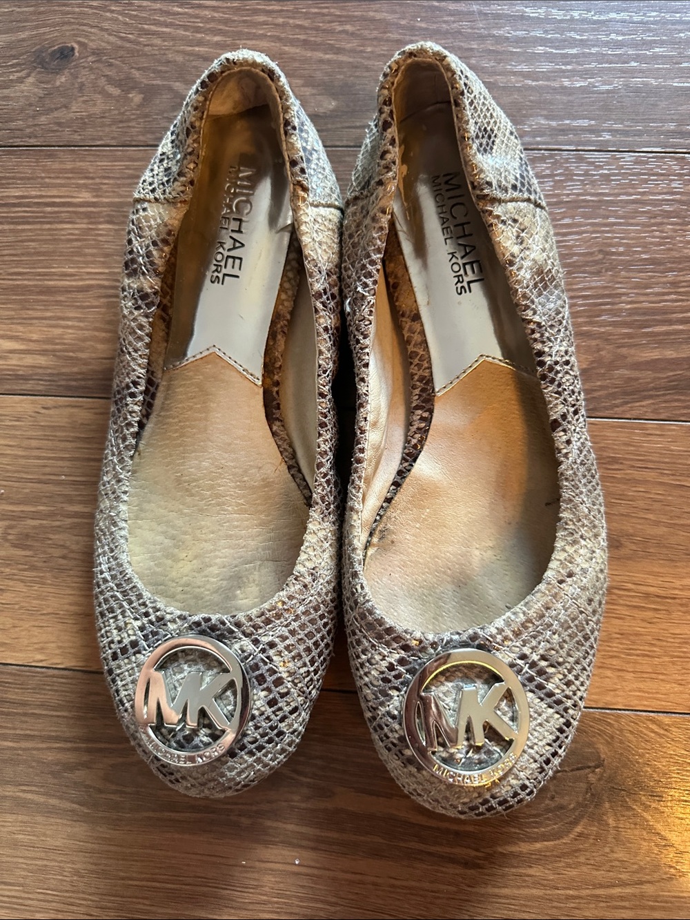Michael Kors Ballerina Flats. Snakeskin size 6